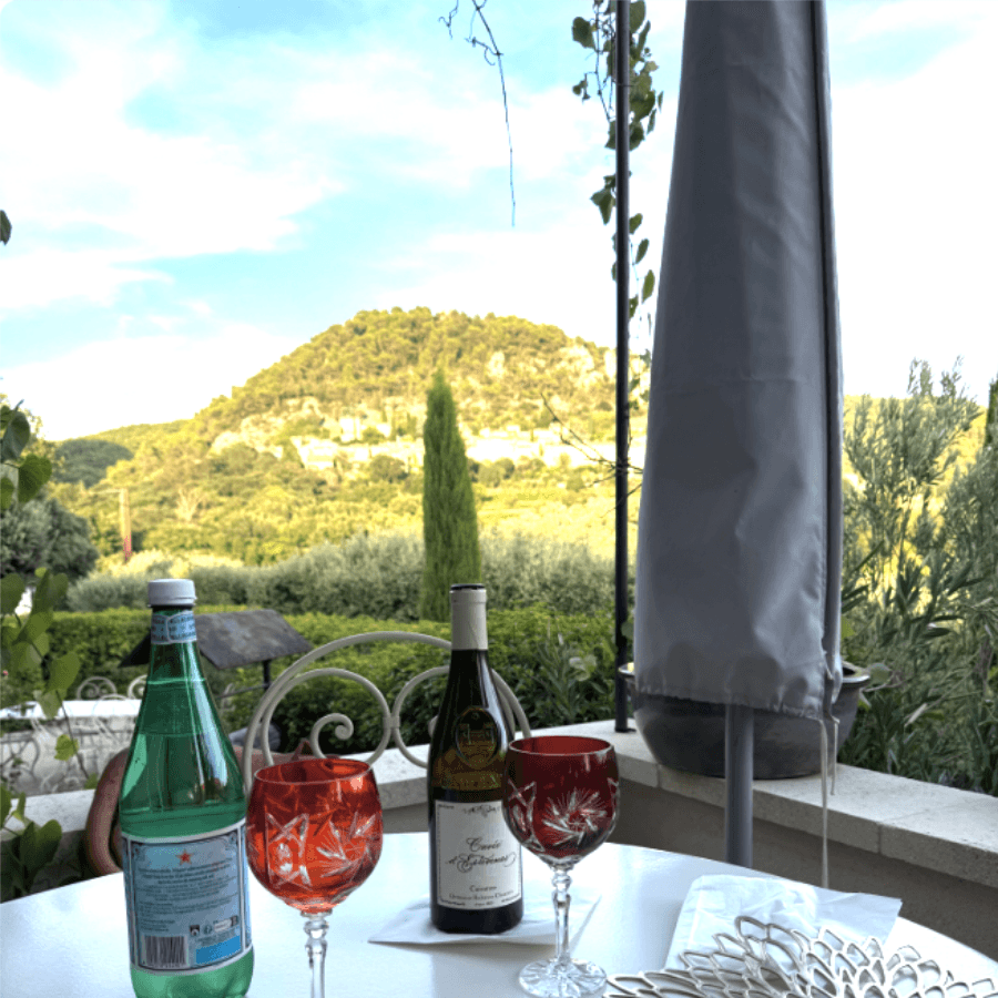 Drinks on the terrace facing the hills